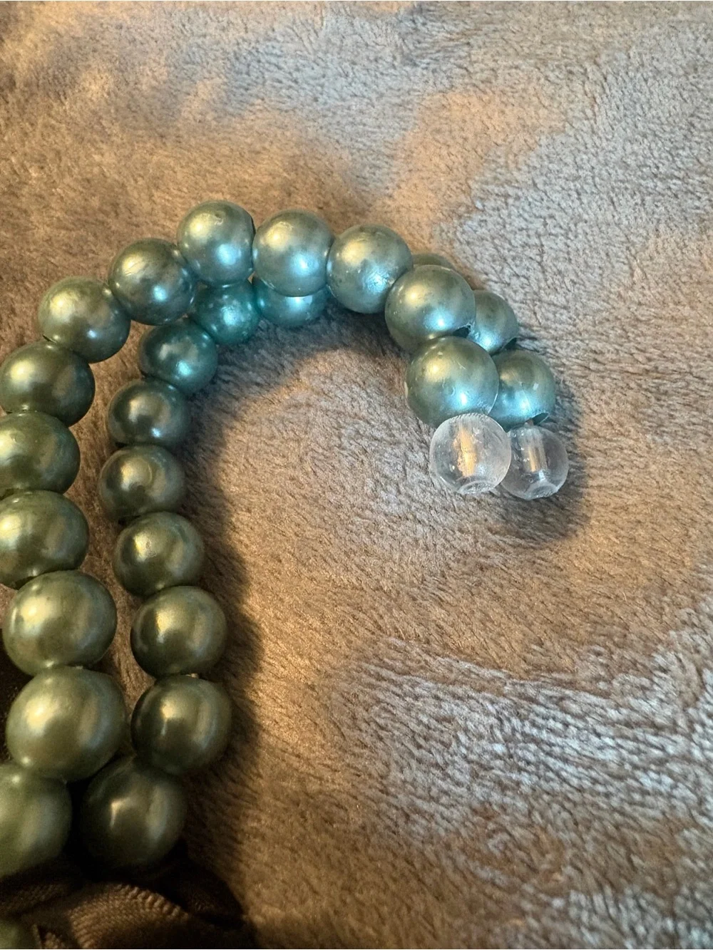 Set of 2 Pearl Hangers